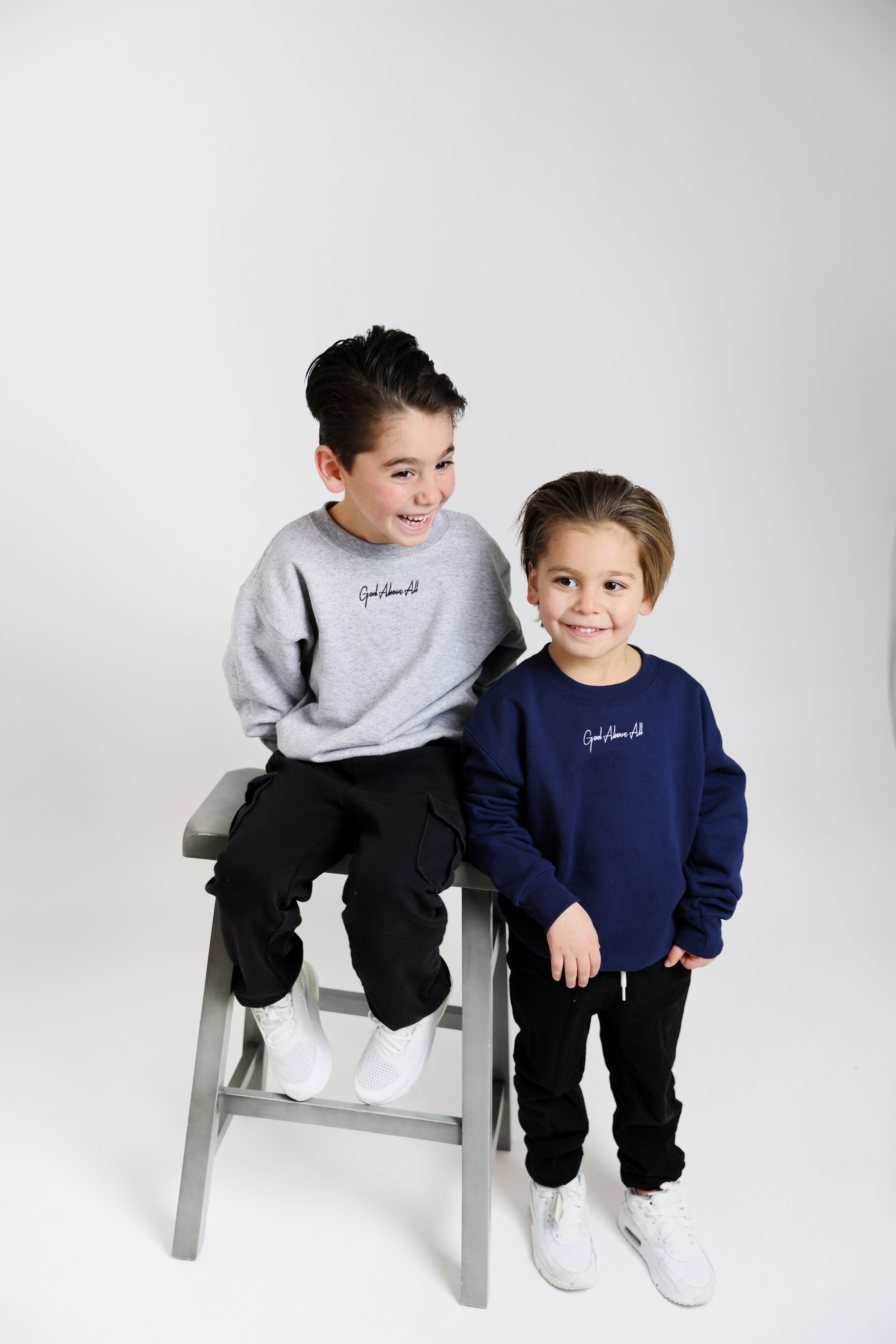 Cursive Crewneck – Kids